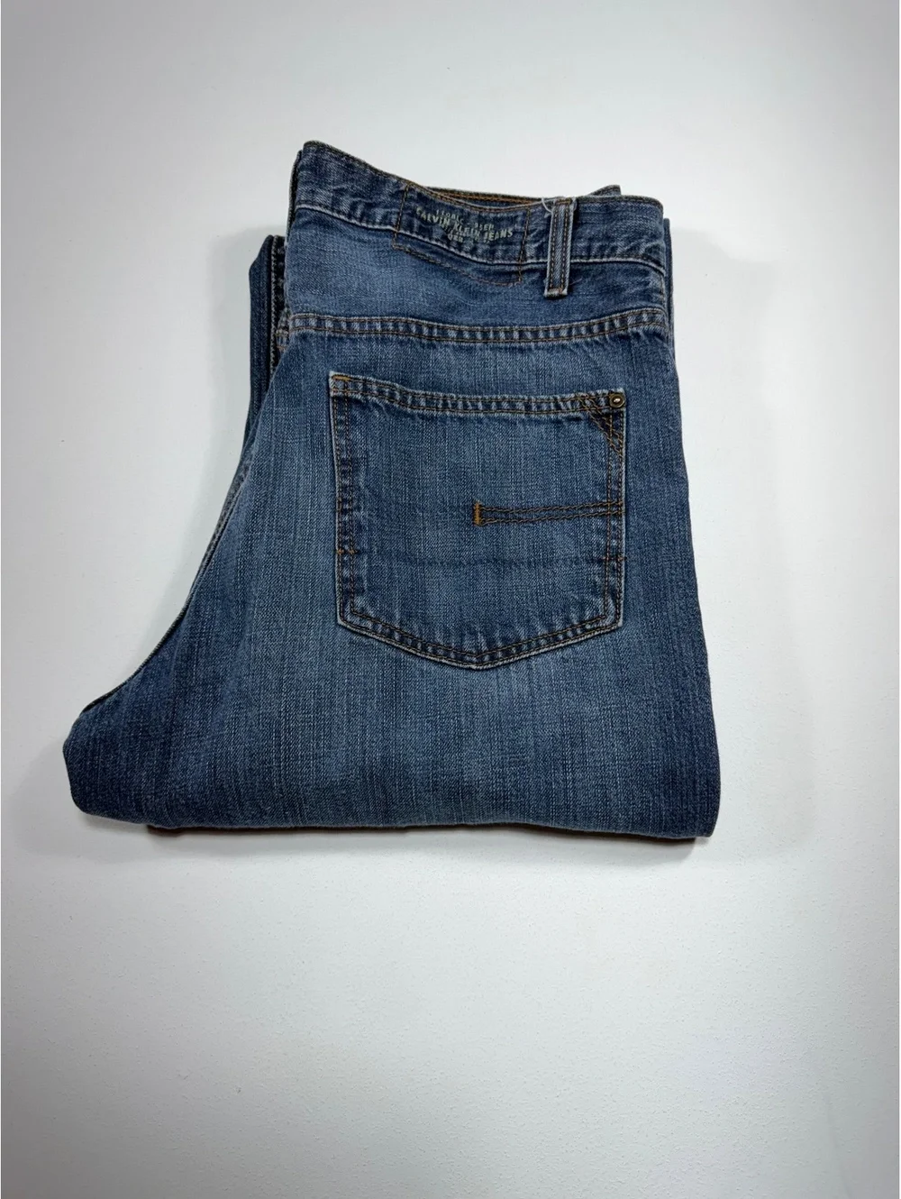 Calvin Klein Jeans Mens 32 Straight Leg Blue Denim Medium Wash Pants